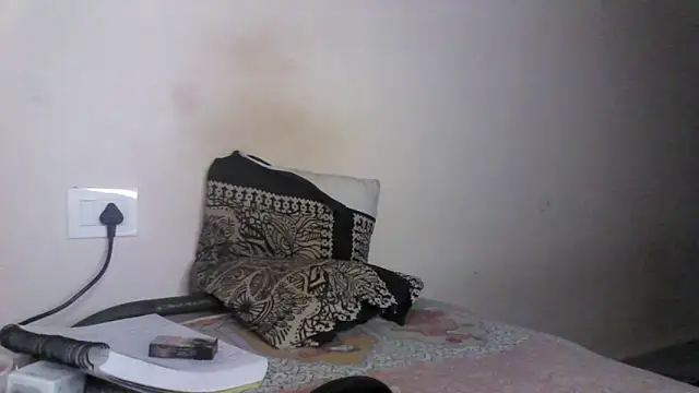 Snapshot of just_fucks chatting on October 2025 10:55:02 PM just fucks online show from October 2025 10:55:02 PM