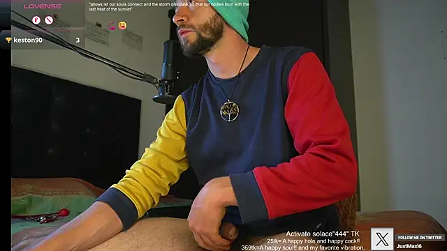 Snapshot of just_maxii chatting on February 2025 02:04:01 AM just maxii online show from February 2025 02:04:01 AM