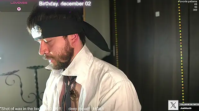 Snapshot of just_maxii chatting on November 2025 10:48:02 PM just maxii online show from November 2025 10:48:02 PM