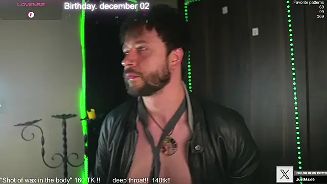 Snapshot of just_maxii chatting on November 2025 09:59:01 PM just maxii online show from November 2025 09:59:01 PM