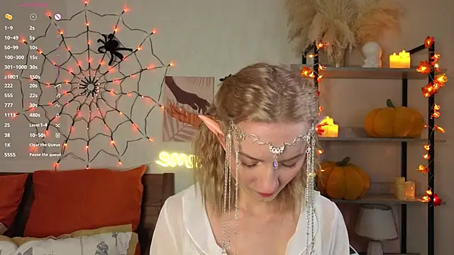 IdaValenti online show from October 2025 11:05:02 PM