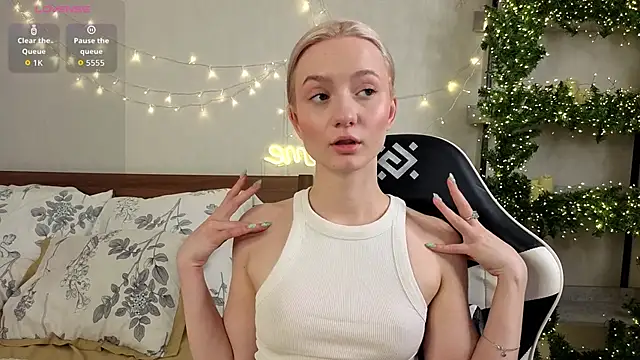 IdaValenti online show from March 2026 11:24:01 PM