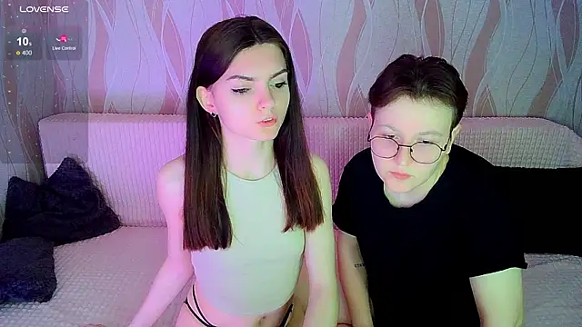  crazy baby  online show from September 2025 10:13:02 PM