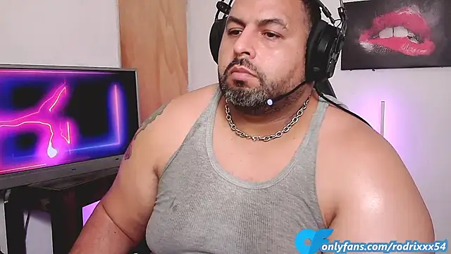 Snapshot of rodrix54 chatting on February 2025 08:06:02 PM rodrix54 online show from February 2025 08:06:02 PM