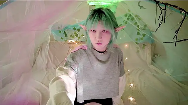 Akemilun online show from October 2025 06:10:01 AM