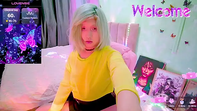 Akemilun online show from February 2026 05:55:01 PM