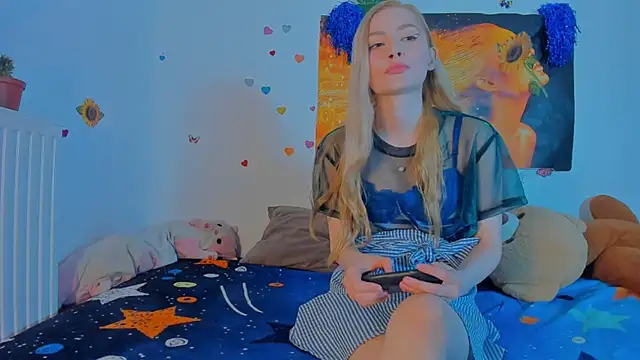 Snapshot of Lizzyjordanxo chatting on June 2026 03:32:01 PM Lizzyjordanxo online show from June 2026 03:32:01 PM