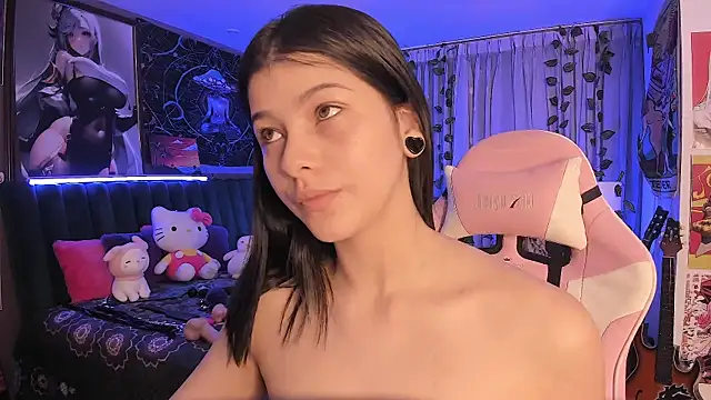 Snapshot of LanaKyutt chatting on December 2024 11:56:02 PM LanaKyutt online show from December 2024 11:56:02 PM