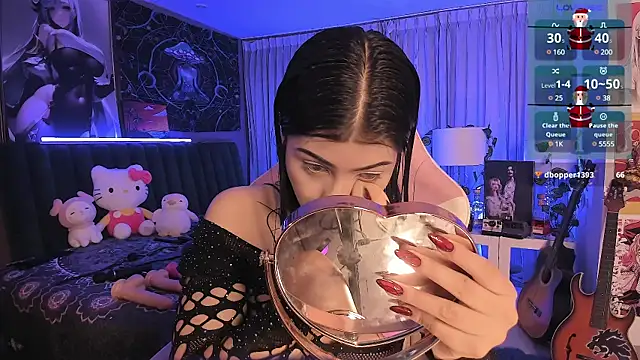 Snapshot of LanaKyutt chatting on December 2024 02:17:02 AM LanaKyutt online show from December 2024 02:17:02 AM