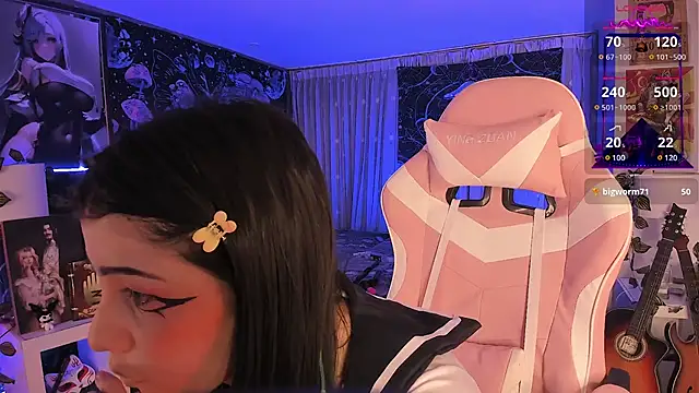 Snapshot of LanaKyutt chatting on March 2025 09:40:02 AM LanaKyutt online show from March 2025 09:40:02 AM