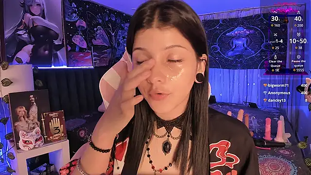 Snapshot of LanaKyutt chatting on March 2025 08:38:01 AM LanaKyutt online show from March 2025 08:38:01 AM