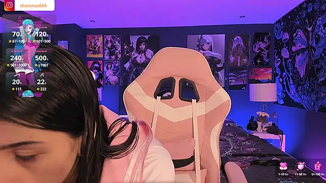 Snapshot of LanaKyutt chatting on October 2025 01:21:01 PM LanaKyutt online show from October 2025 01:21:01 PM