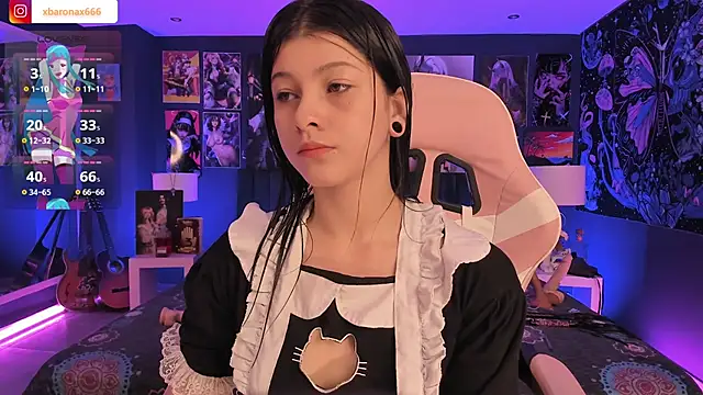 Snapshot of LanaKyutt chatting on October 2025 01:43:02 PM LanaKyutt online show from October 2025 01:43:02 PM