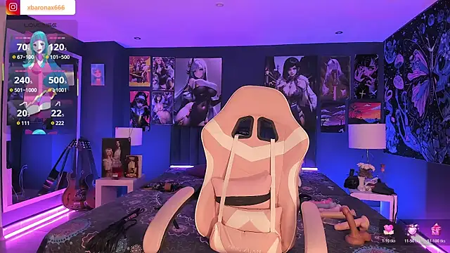 Snapshot of LanaKyutt chatting on October 2025 01:25:01 PM LanaKyutt online show from October 2025 01:25:01 PM