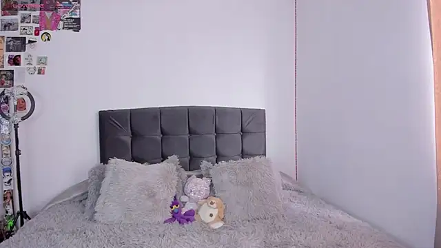 Snapshot of jessy_G_ chatting on January 2025 06:45:02 PM jessy G online show from January 2025 06:45:02 PM