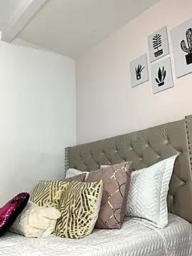 ImAlicee online show from October 2025 10:11:01 PM