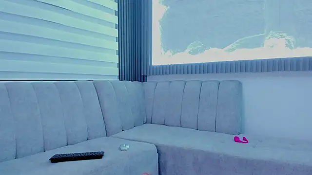 Apolo Bianco  online show from October 2025 05:32:02 AM