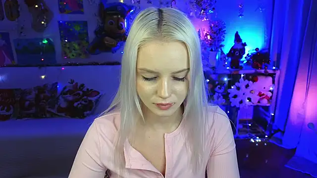 ImBonBon online show from January 2025 12:33:01 AM