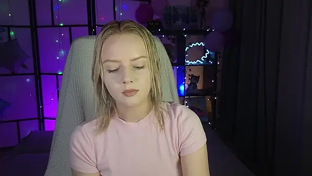 ImBonBon online show from June 2026 02:00:01 AM