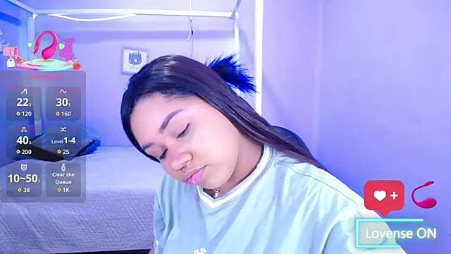 Nahom1  online show from September 2025 12:12:02 AM