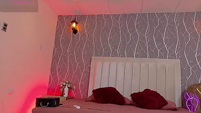 Snapshot of madison_fox1 chatting on November 2025 12:38:02 PM madison fox1 online show from November 2025 12:38:02 PM