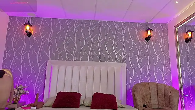 Snapshot of madison_fox1 chatting on November 2025 12:31:02 PM madison fox1 online show from November 2025 12:31:02 PM