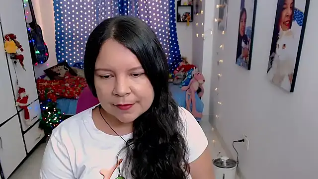 claryssa  online show from December 2025 08:14:01 PM