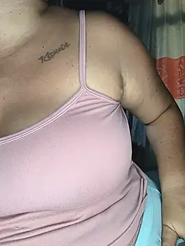 Snapshot of Horny_kaylee chatting on July 2026 11:07:02 PM Horny kaylee online show from July 2026 11:07:02 PM