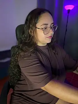 CurlyGirl 1 online show from May 2026 11:42:01 PM