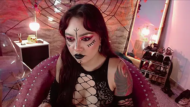 samara smithh online show from October 2025 11:58:02 AM