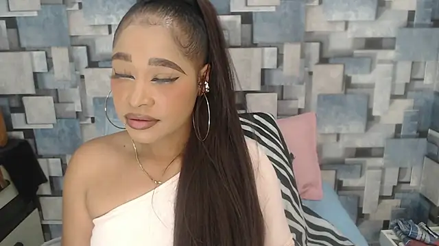 Snapshot of angel_dthroatt chatting on November 2025 12:08:02 PM angel dthroatt online show from November 2025 12:08:02 PM