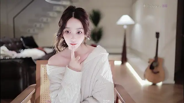 Snapshot of -Aricia- chatting on November 2025 03:00:01 PM -Aricia- online show from November 2025 03:00:01 PM