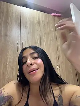 Meganmilk1 online show from March 2026 04:23:01 PM