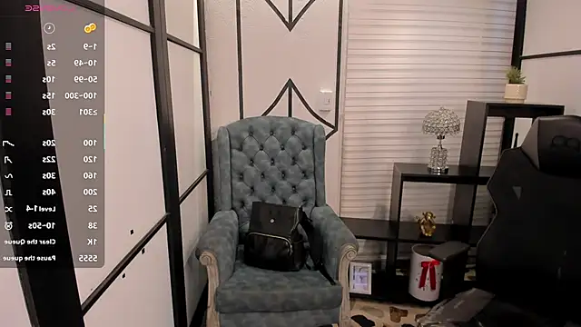 NicolRoss  online show from November 2025 09:37:02 PM