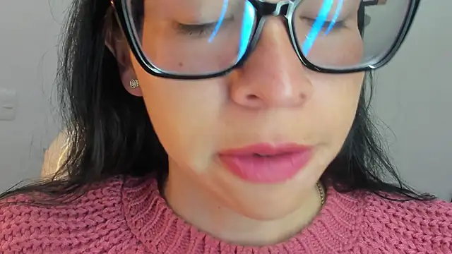 Snapshot of Katty_mouth chatting on November 2025 08:32:01 PM Katty mouth online show from November 2025 08:32:01 PM