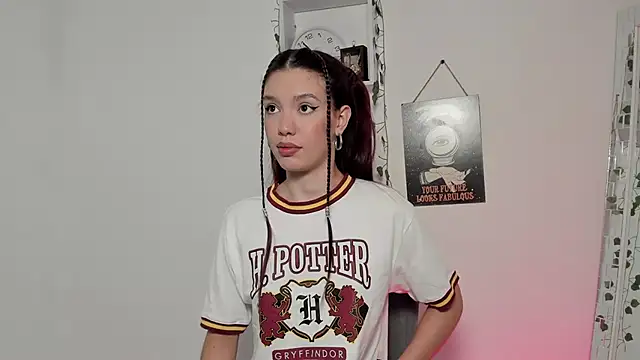 Emperatriiz online show from December 2024 06:52:01 PM