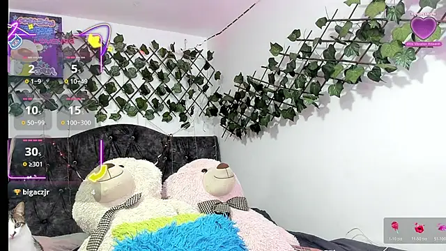 PaulinaSwan online show from November 2025 04:50:02 PM