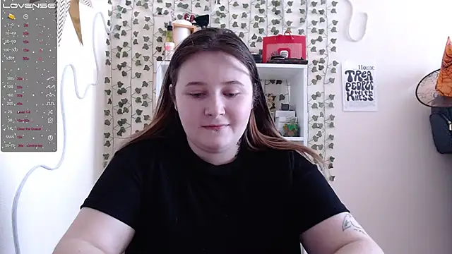 Light Luna online show from February 2025 07:29:01 AM