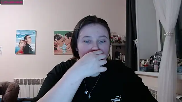 Light Luna online show from March 2025 01:07:01 PM