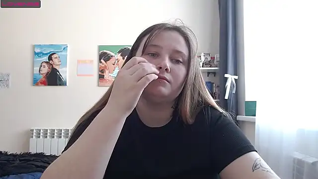 Light Luna online show from March 2025 09:12:01 AM