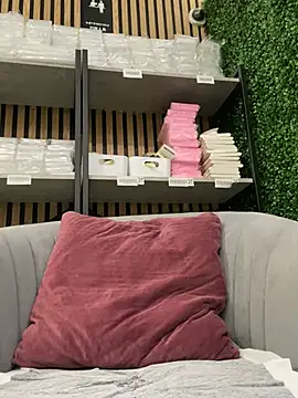 Deonta  online show from February 2025 07:06:01 AM