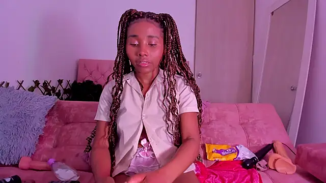 Snapshot of kimmysantoo chatting on September 2025 02:02:01 AM kimmysantoo online show from September 2025 02:02:01 AM