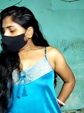 Snapshot of Luv_Adite20 chatting on January 2025 05:40:02 AM Luv Adite20 online show from January 2025 05:40:02 AM