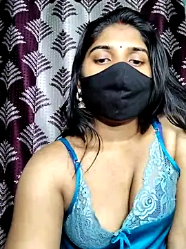 Snapshot of Luv_Adite20 chatting on February 2025 05:18:01 PM Luv Adite20 online show from February 2025 05:18:01 PM