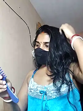 Snapshot of Luv_Adite20 chatting on September 2025 02:17:01 PM Luv Adite20 online show from September 2025 02:17:01 PM