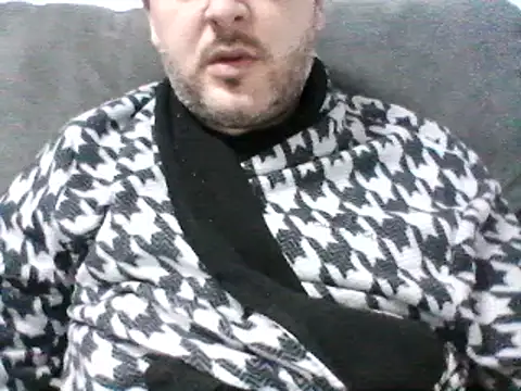 Snapshot of daky_86 chatting on February 2025 06:16:01 PM daky 86 online show from February 2025 06:16:01 PM