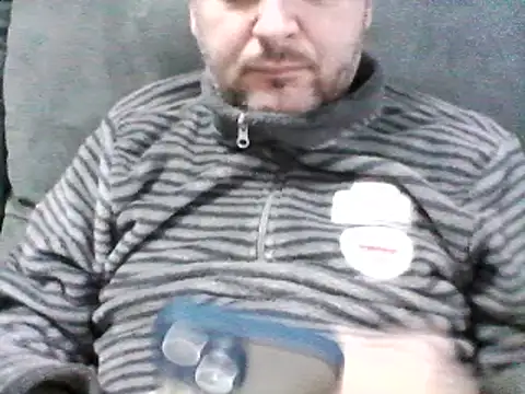 Snapshot of daky_86 chatting on February 2025 04:00:02 PM daky 86 online show from February 2025 04:00:02 PM