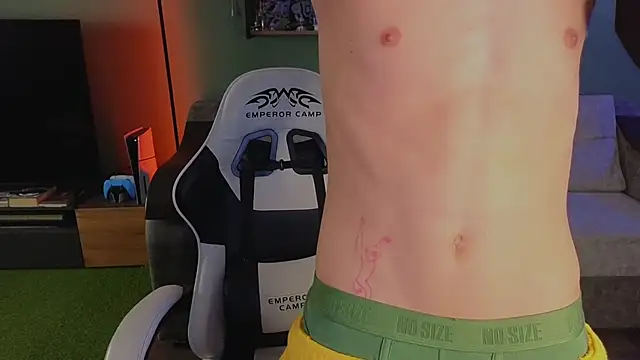 Snapshot of TeddyLiLboy chatting on October 2025 06:52:01 PM TeddyLiLboy online show from October 2025 06:52:01 PM