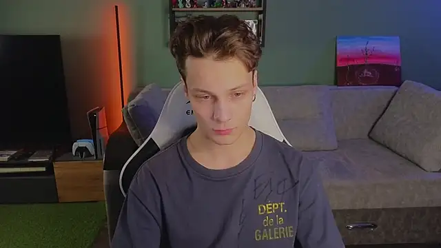 Snapshot of TeddyLiLboy chatting on November 2025 05:37:02 PM TeddyLiLboy online show from November 2025 05:37:02 PM