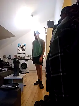 eltoulou online show from February 2026 07:23:01 PM